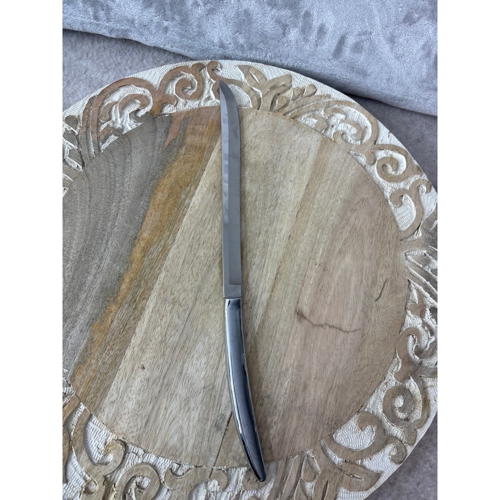 Modern Minimalist Stainless Steel Steak Knife Curved Ergonomic Handle Silver 9"